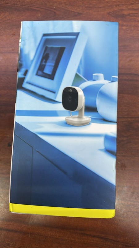 MYQ SMART INDOOR CAMERA myQ-C13AXXW FULL HD 1080P USB-POWERED New Box gallery