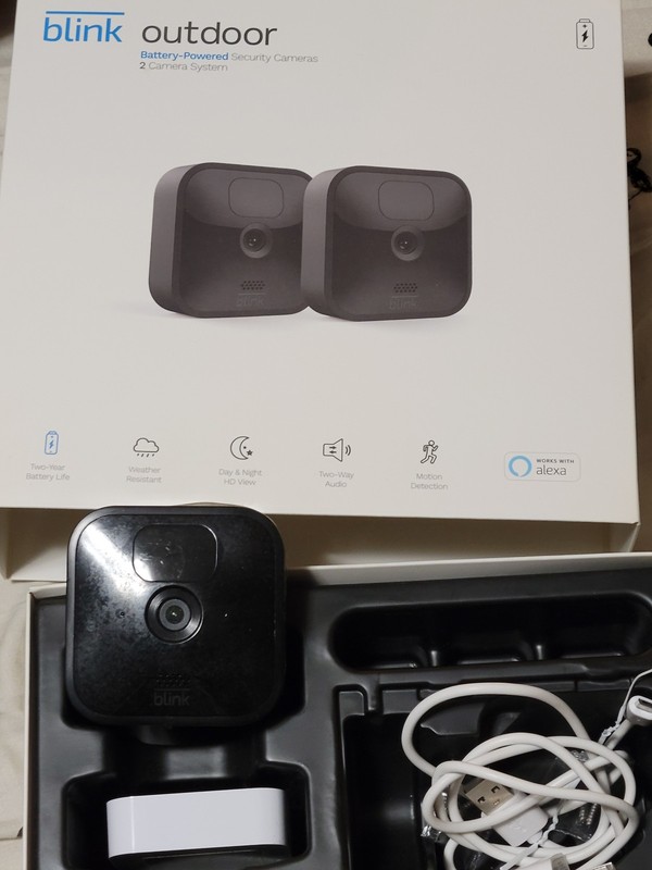 Blink Outdoor Security Camera System Battery Powered 2 Cameras WORKS WITH ALEXA gallery