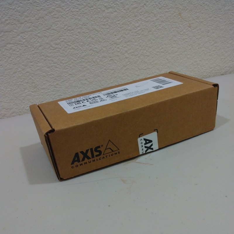 AXIS - T8154 - POWER OVER ETERNET - POE60S-1TB USED gallery
