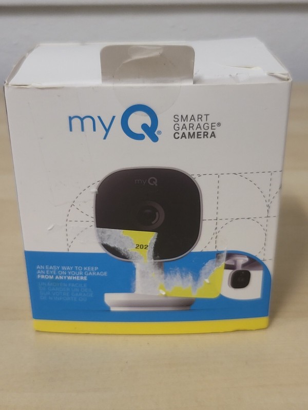 myQ Smart Garage HD Camera Wifi Enabled Smartphone Controlled SGC2WCH White