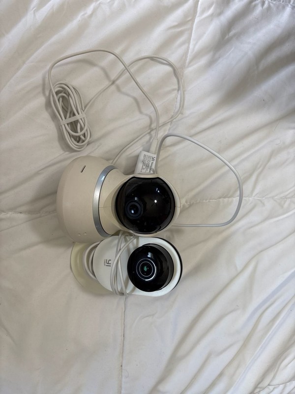 YI Dome Camera and YI Home Camera 1080p Security Camera Bundle