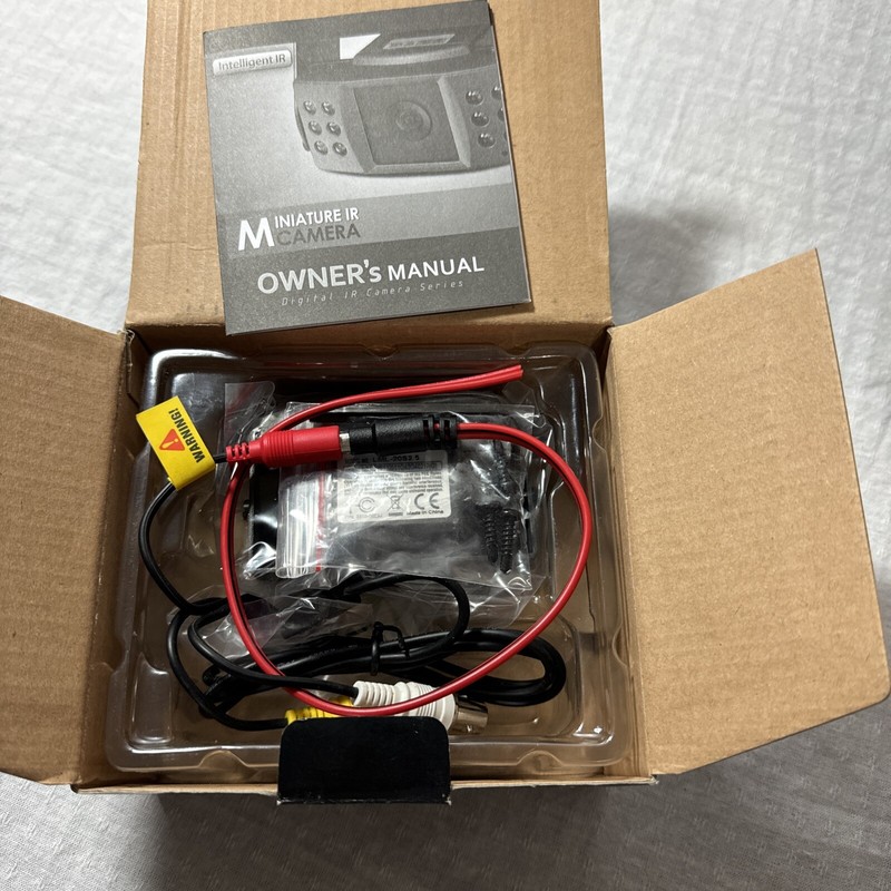 New CNB LML-20S 2.5mm Wide Angle Indoor IR Camera Lml-20s-2.5 NEW! gallery