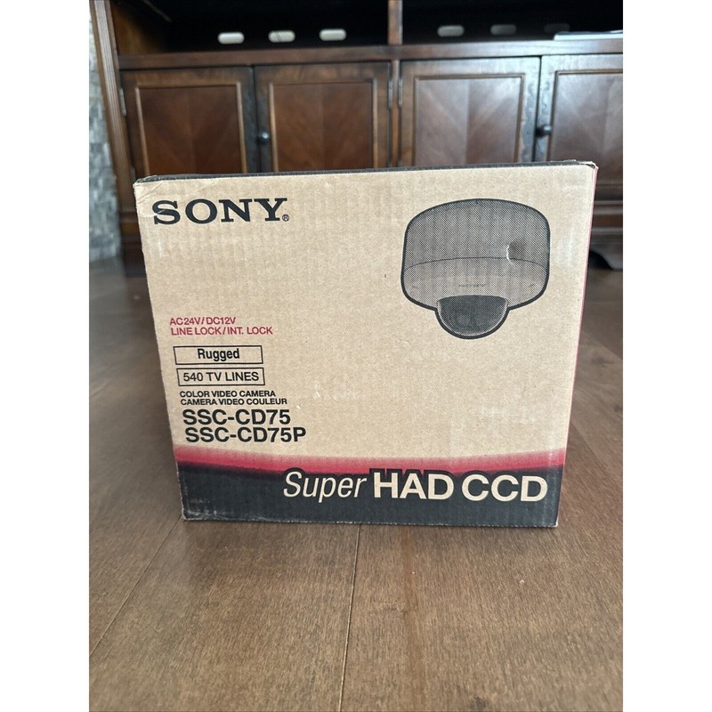 Sony Super HAD CCD Color Video Camera SSC-CD75 / SSC-CD75P