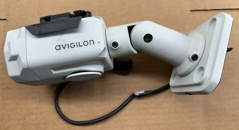 Avigilon 3.0W-H3-BO1-IR Bullet Network Camera