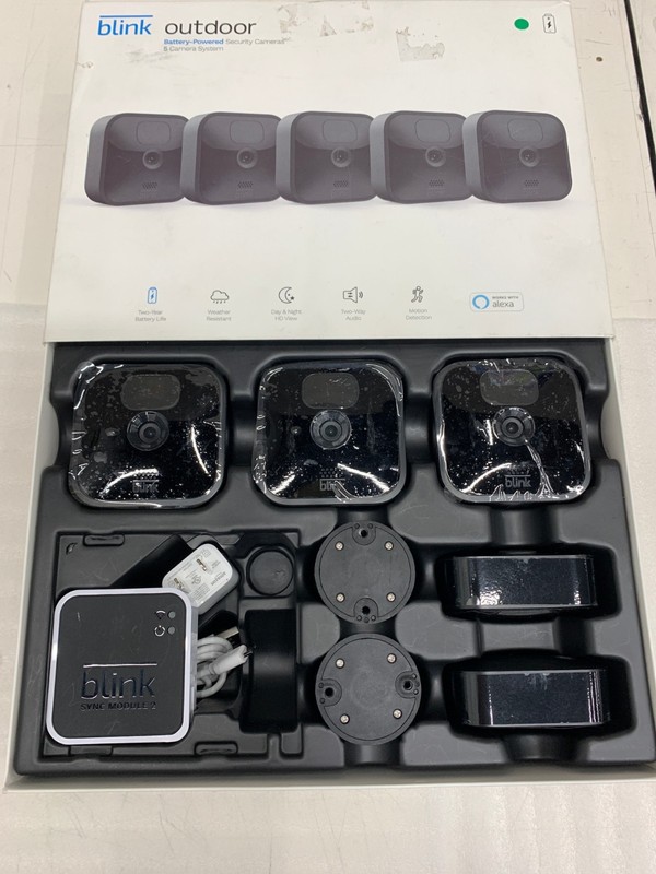 Blink Outdoor Battery Powered Security 5 Camera System – Black *PLEASE READ*