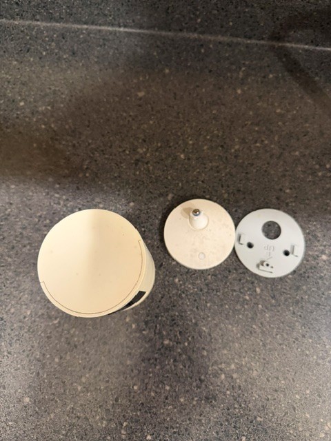 Ring Stick Up Cam Security Camera - White (No Battery) Model: 5UM7E5 gallery