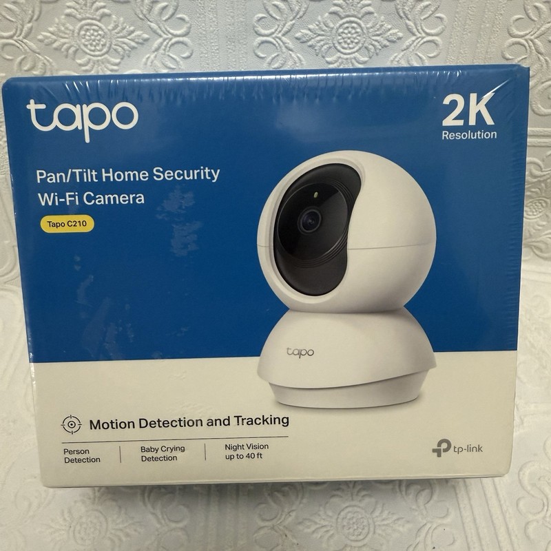 TP-Link Tapo C200 1080P Full HD Pan/Tilt Home Security WiFi Camera ~ NEW SEALED