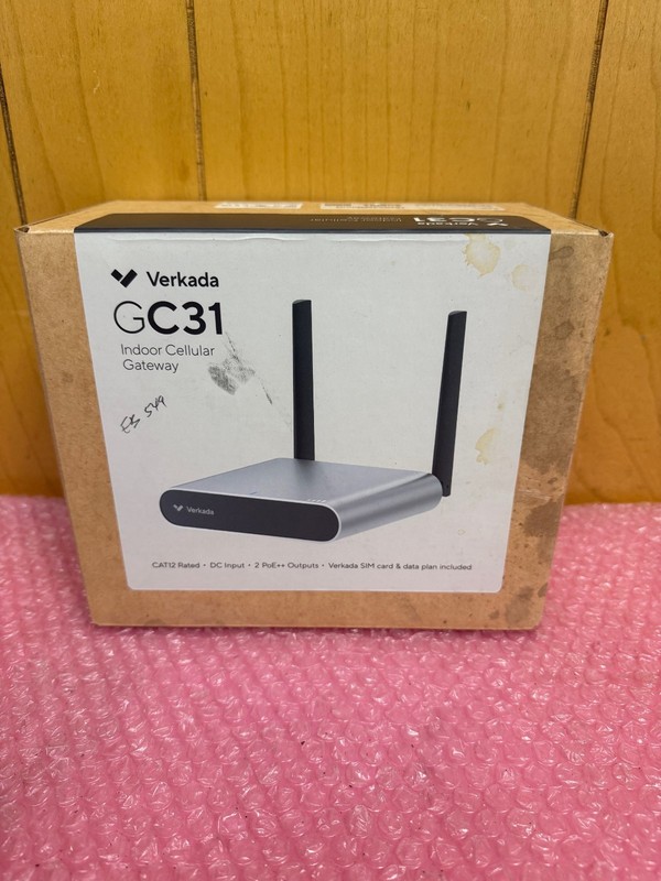 VERKADA GC31 Indoor Cellular Gateway