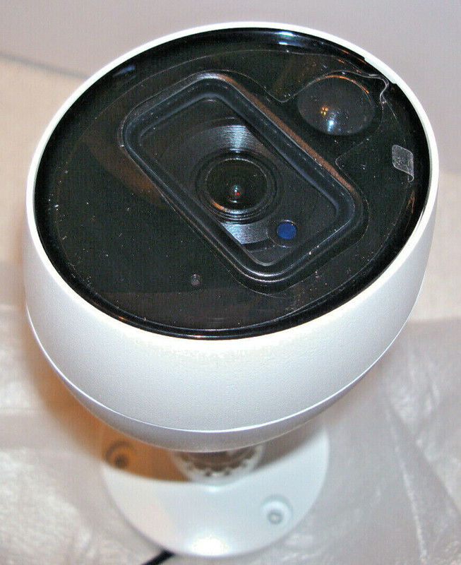 Q-See QCA8081B 4MP Analog HD Security Camera w/ PIR Technology + 60 ft. Cable gallery