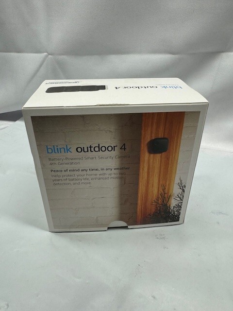 Blink Outdoor 4 1080p Wi-Fi Outdoor 3-Camera Security System - Black *New gallery