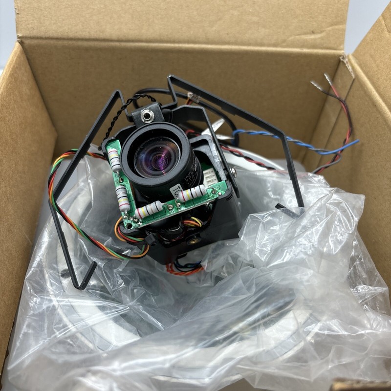 NEW BOX AMERICAN Discover 350 DYNAMICS SURVEILLANCE CAMERA NO DOME ADCA35DWIT4N