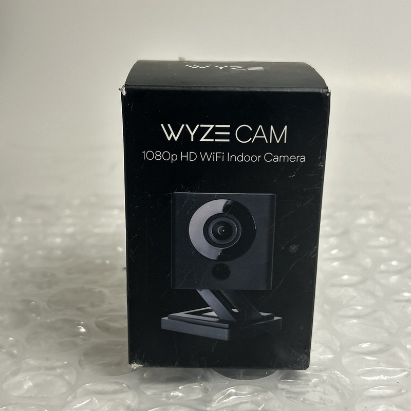 Wyze Cam V2 HD WiFi Indoor Camera, Black WYZEC2BK all box contents included