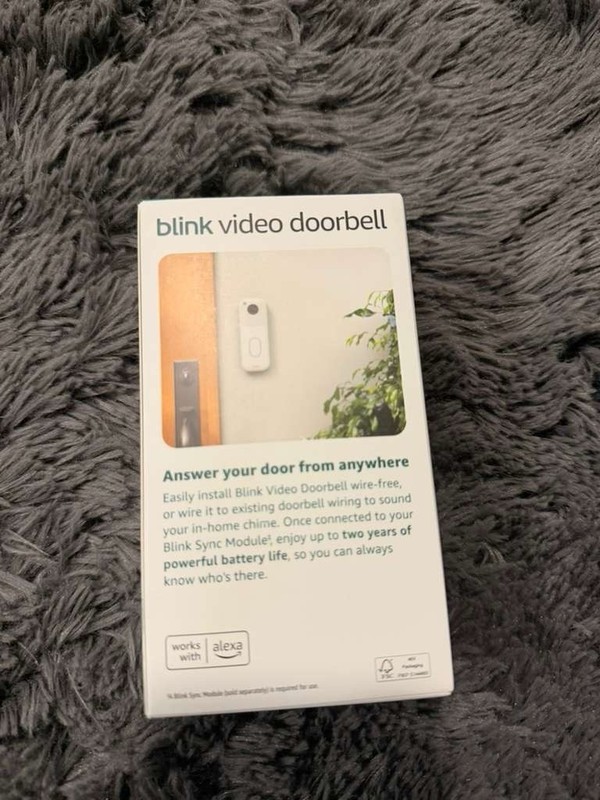 Blink Video Doorbell (newest model) -Head-to-toe HD view, two-year battery life gallery