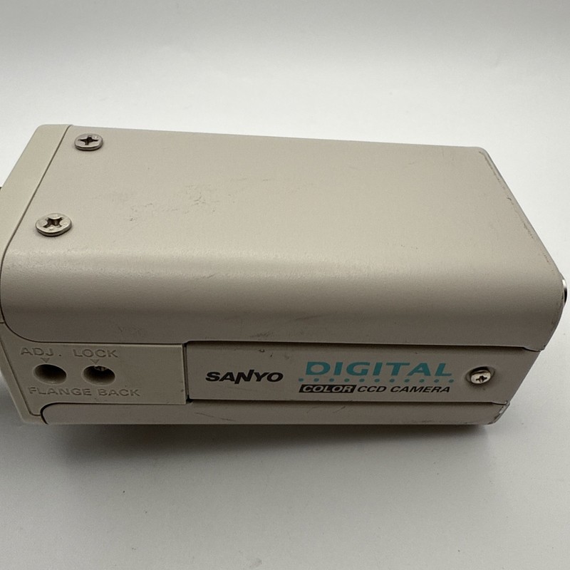 Sanyo VCC-6594E CCTV 520TVL 2.8-12mm Security Surveillance Color Camera