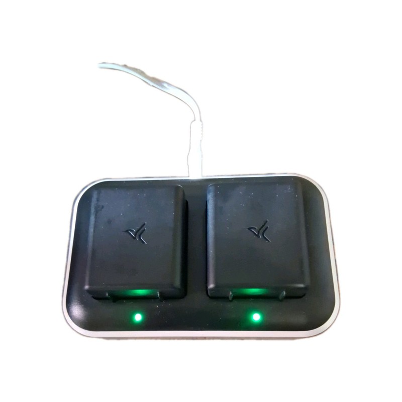 Arlo Dual Charging Station (Model VMA5400C) With two Batteries gallery