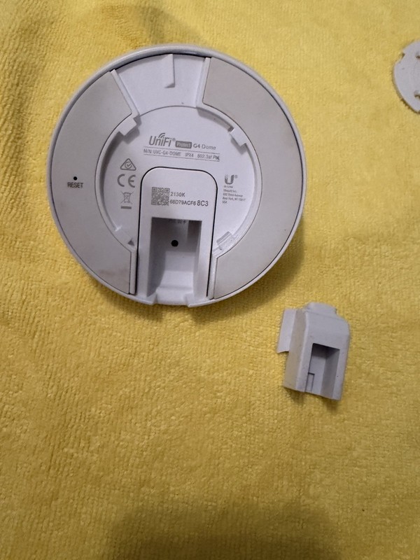 Ubiquiti UniFi Protect G4 Dome UVC-G4-DOME IP Wired Indoor Camera White gallery
