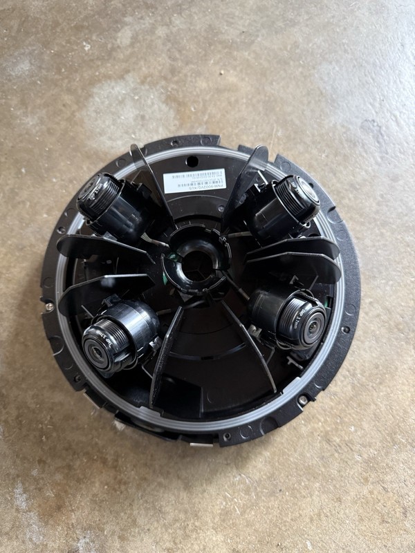 PNM-9002vq/kus Multi Lense Camera gallery