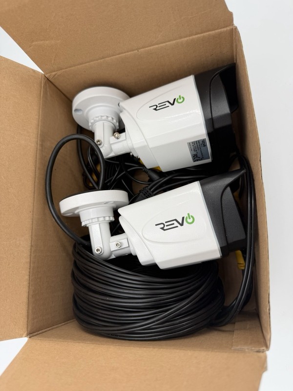 REVO RACBS30 Wired Security Camera Set Bullet 1080P Indoor / Outdoor IR30 New