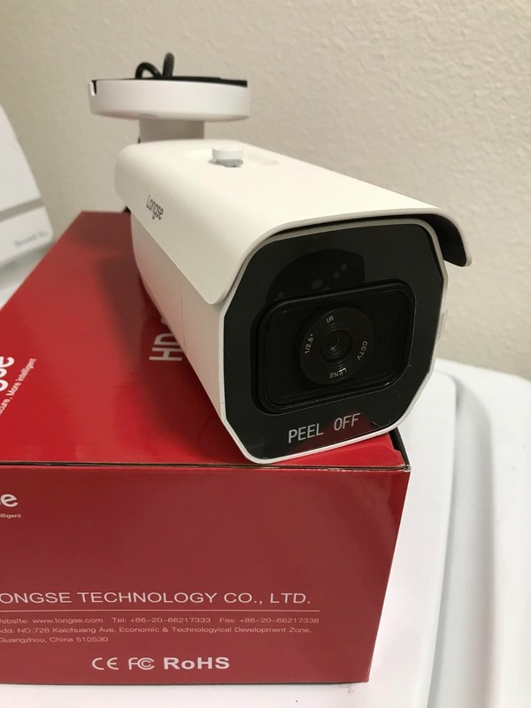 8MP AHD/CVI/TVI/CVBS 4 IN 1 Bullet Security Surveillance Camera gallery