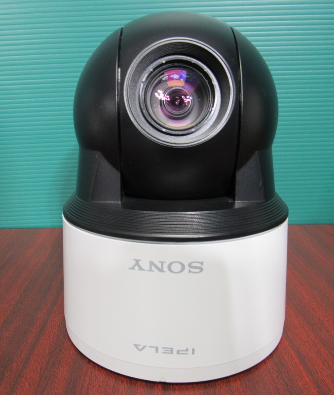 Sony SNC-EP520 Standard Definition (NTSC) PTZ Network Camera