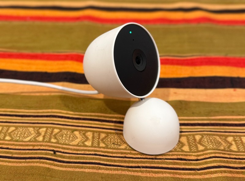Google Nest Security Camera (Indoor, Wired) 2nd Gen GJQ9T - Discrete White gallery