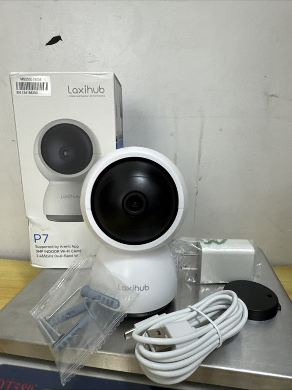 Laxihub P7 2k Smart Indoor Wi-Fi Security Camera