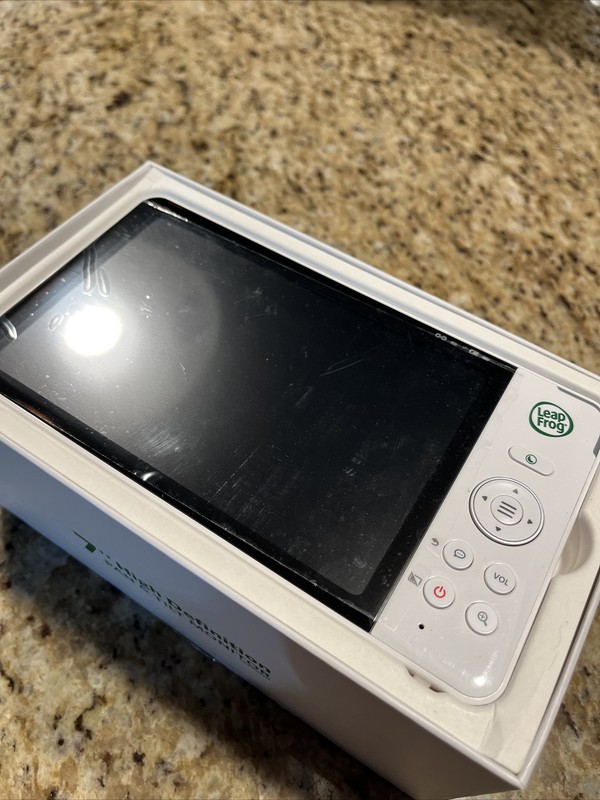 LeapFrog LF930HD 7" WiFi High Definition Pan & Tilt Monitor Open Box. gallery
