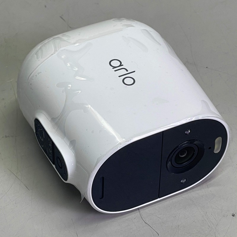 ARLO (3 PACK) Essential Wire-Free Spotlight Security Cameras 130° FOV White VMC2 gallery