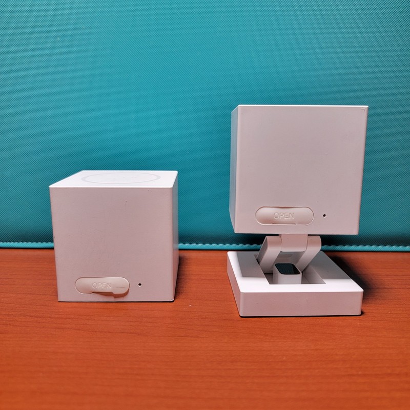 2-Wyze Cam Outdoor Camera & Mount White WVOD1. PARTS-ONLY. gallery