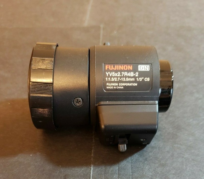 **NEW** FUJINON YV5x2.7R4B-2 ~ 1:1.2/2.7mm-13.5mm VARIFOCAL LENS ~ CCTV Camera gallery