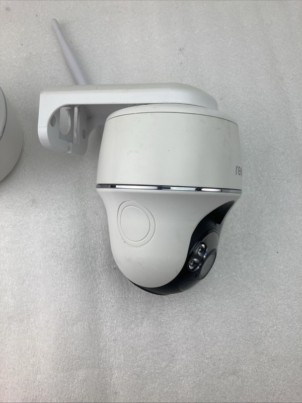 Lot of 2 Reolink Argus PT Ultra 4K UHD 8MP Outdoor Camera 360 View Tilt gallery