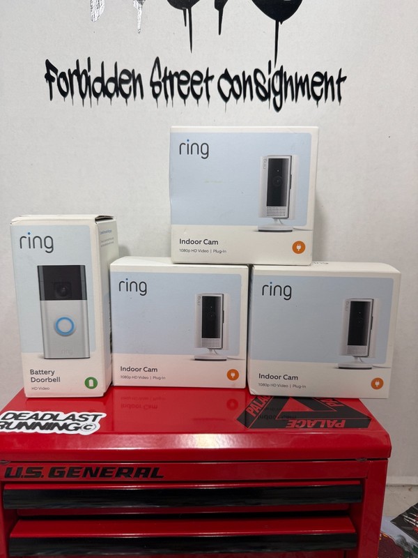 Lot of 3 Ring Indoor Wireless Security Cameras and doorbell