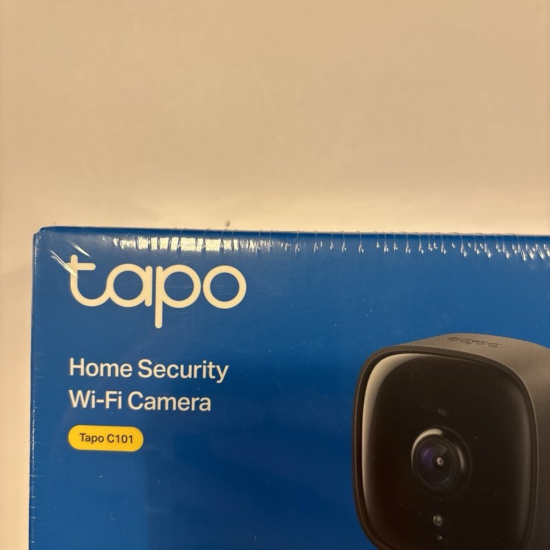 TP-Link Tapo Home Security 1080p Full HD Wi-Fi Camera Black C101 gallery