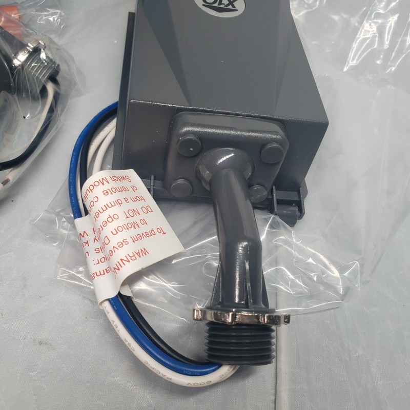 X10 Motion Activated Camera w/ Lights VT38A -Open Box gallery