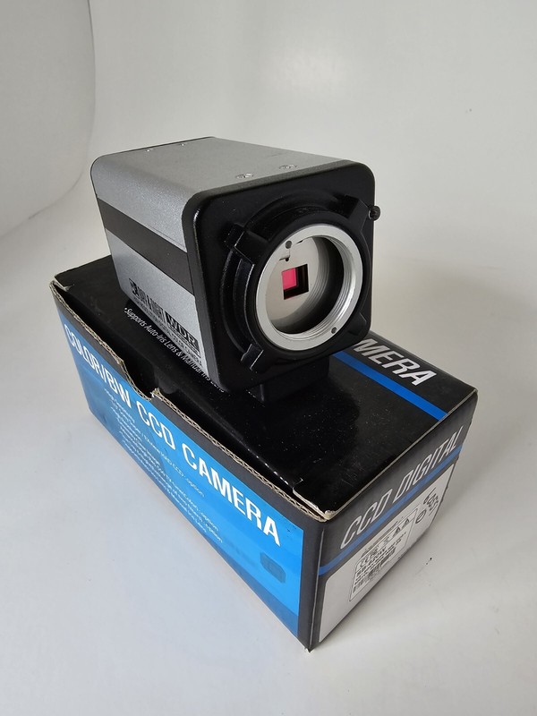 CCTV STAR SB-620W ISYNC Box security camera True 620/700TvL - NEW IN BOX gallery