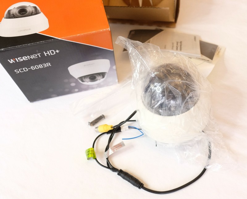 Hanwha Techwin Wisenet HD+ SCD-6083R Dome Camera w/ Night Vision - UNUSED gallery
