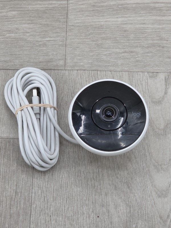 Logitech V-R0008 Security Camera White