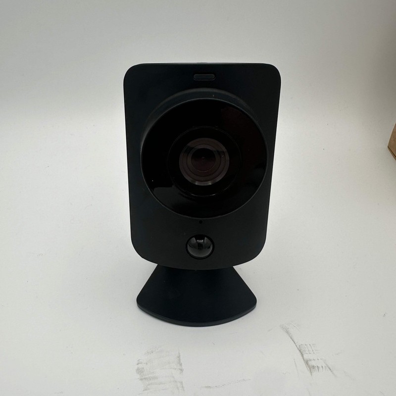 SimpliSafe Simplicam Model SSCM1 Security Camera gallery