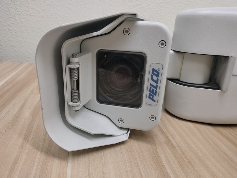 PELSO (ES5230-2W) Wall Mount Camera *SOLD AS-IS* gallery