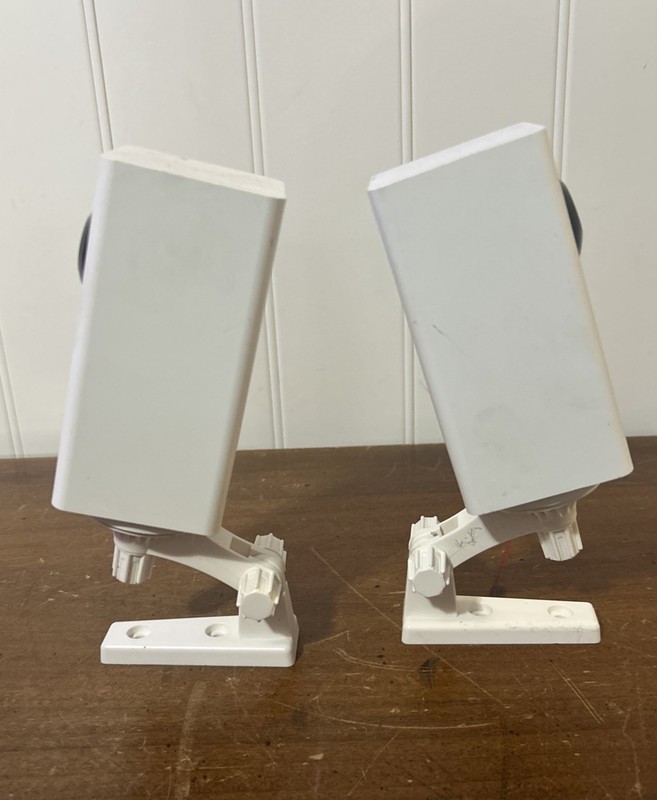 Wyze WYZECP1 Indoor Home Camera W/ Wall Mounts Lot Of 2 WYZECP1 READ FAST SHIP gallery
