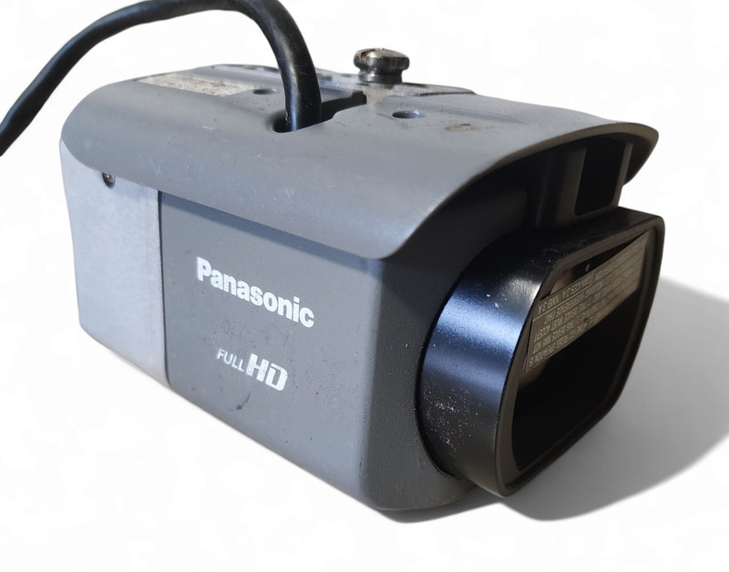 PANASONIC FULL HD OUTDOOR NETWORK CAMERA WV-VC30 UNTESTED LOT OF 6 gallery