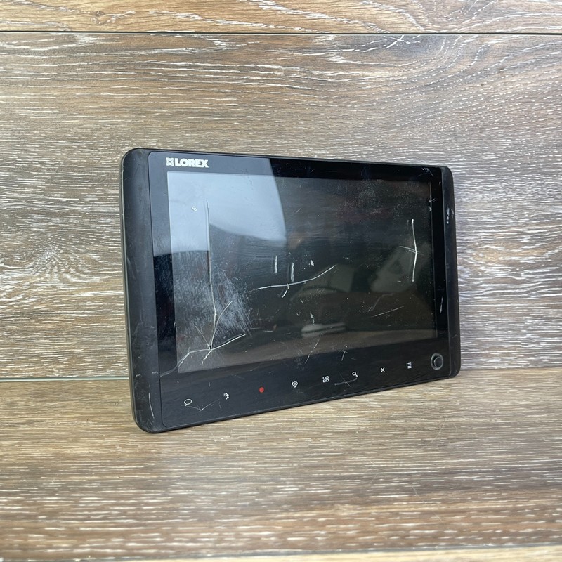 LOREX SD PRO WL2960H Black Portable 9″ Digital Wireless LCD Monitor – For Parts