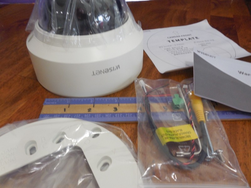 WiseNet X Series Hanwha Techwin Camera XND-8080RV/6080RV/6080V gallery