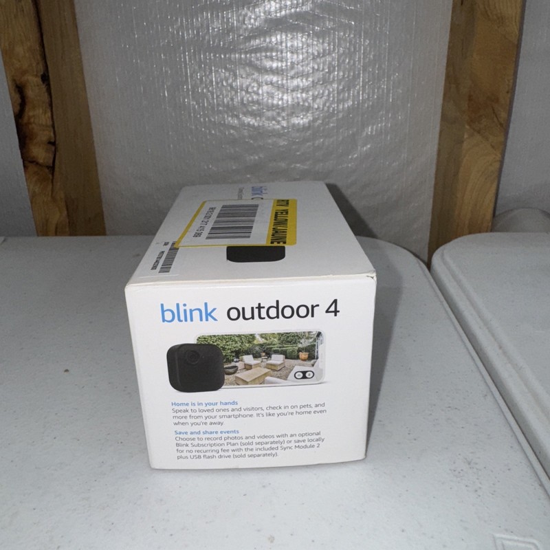Blink - Outdoor 4 1-Camera Wireless 1080p Security System *OPENBOX* gallery
