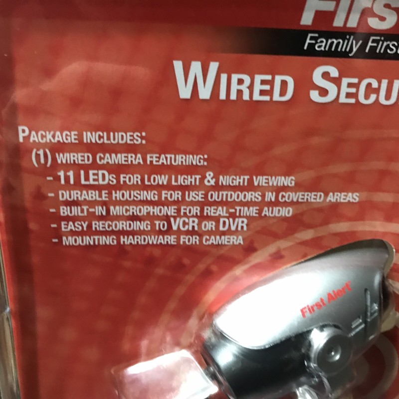 First Alert Full Color Camera Night Vision Security Model P521 100ft Cable Wired gallery