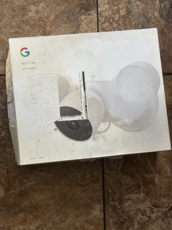 Google Nest Cam With Floodlight – Wired Outdoor Smart Home Security Camera