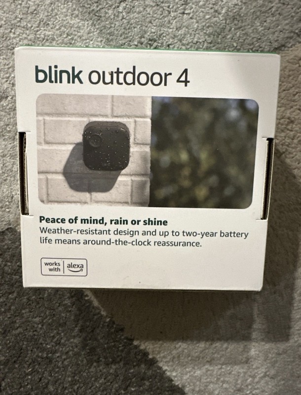 Blink Outdoor 4 1080p Wi-Fi Outdoor 3-Camera Security System - Black - NEW gallery