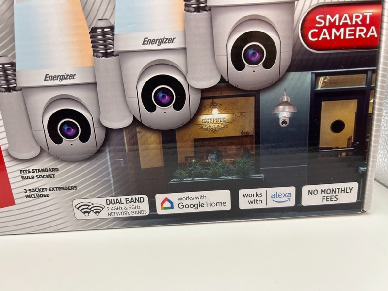 Energizer 5 GHz 2K Pan & Tilt Camera w/ multi-white 1000 Lumen Lightbulb. 3 Pack gallery