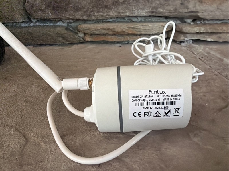 FunLux Wireless IP Camera (Model: ZP-IBT15-W) gallery