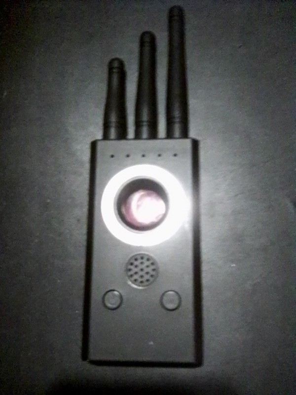 Pro Hidden Camera Detector Anti-Spy Bug Finder GPS Tracker RF Wireless Scanner gallery